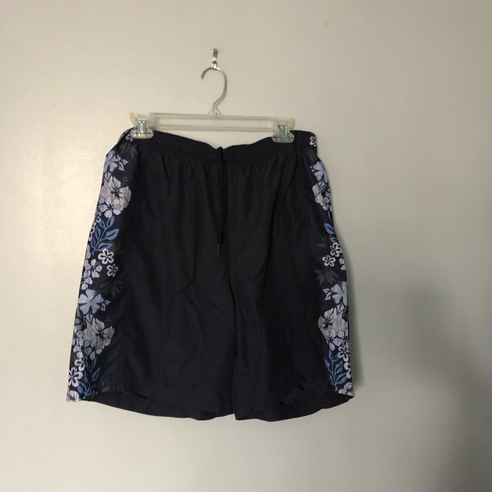 Breakwater men’s Hawaiian navy swim trunks L